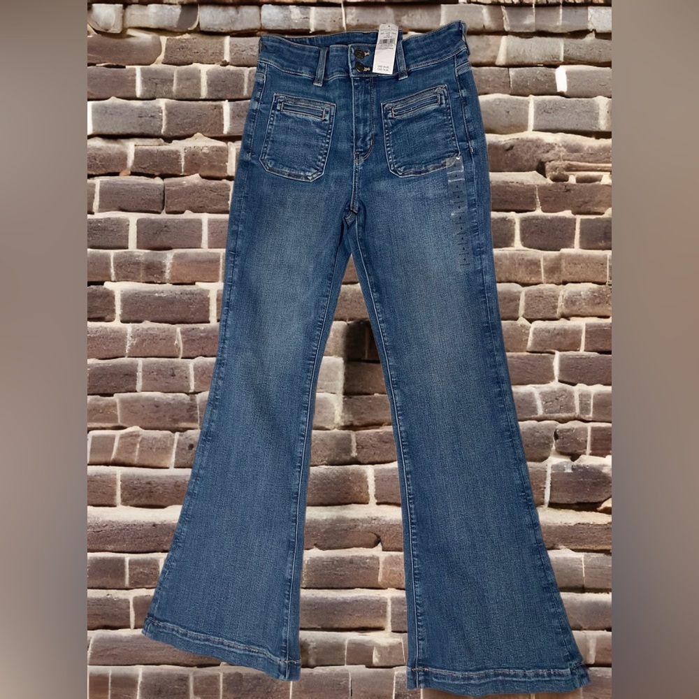 COPY - American Eagle Indigo Flare Jeans
